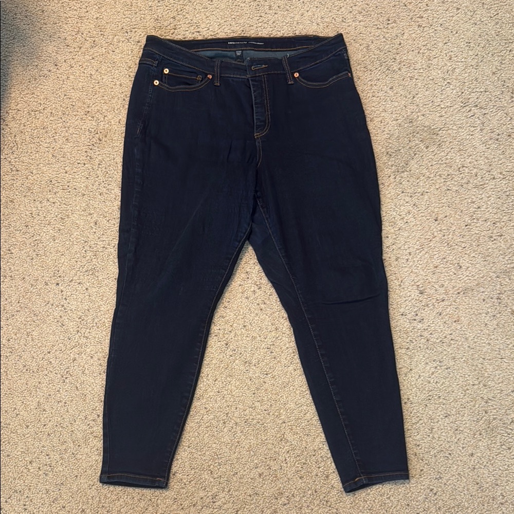 Women's Dark Blue Jeans